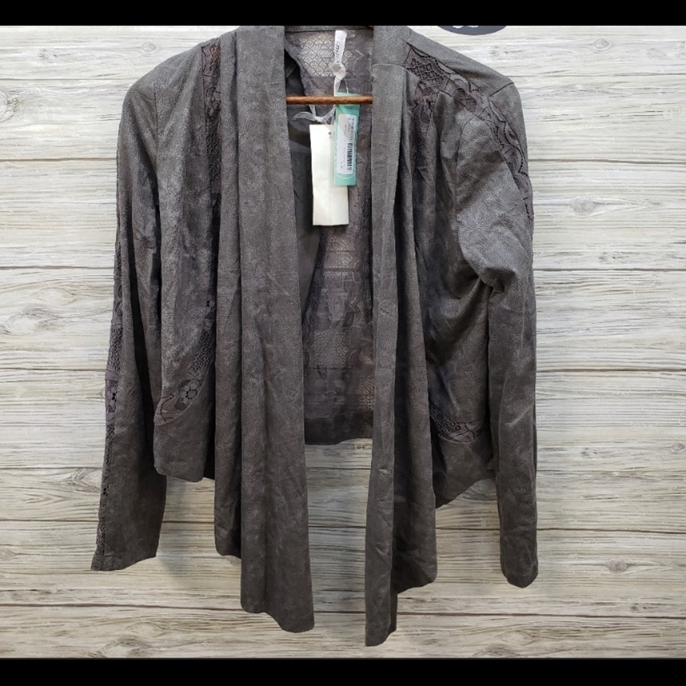 🌺🌺 Faux suede cardigan from Stitch Fix by Milla
